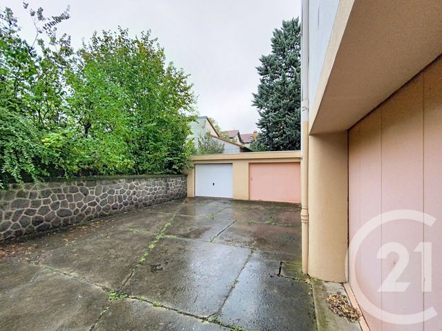 Appartement &agrave; louer - 4 pi&egrave;ces - 66 m2 - Clermont Ferrand - 63 - AUVERGNE