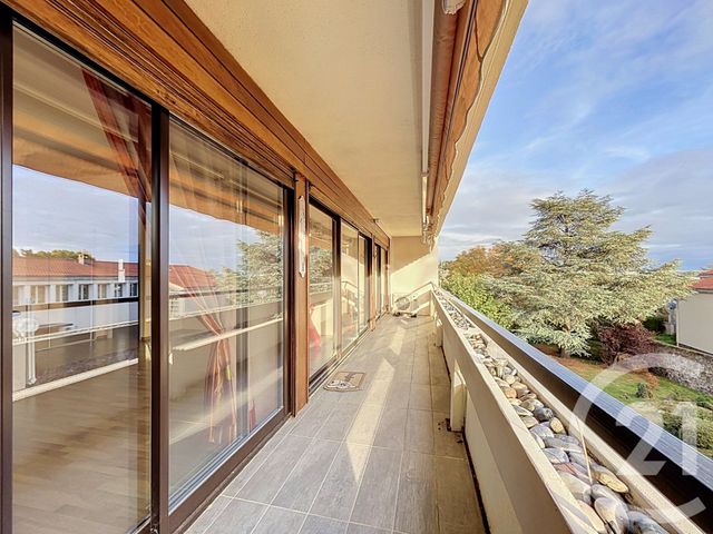 Appartement F4 &agrave; vendre - 4 pi&egrave;ces - 69,51 m2 - Chamalieres - 63 - AUVERGNE