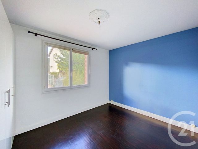 Appartement F3 &agrave; louer - 3 pi&egrave;ces - 69,27 m2 - Clermont Ferrand - 63 - AUVERGNE