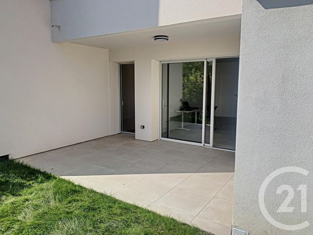 Appartement F2 &agrave; louer - 2 pi&egrave;ces - 52,25 m2 - Clermont Ferrand - 63 - AUVERGNE