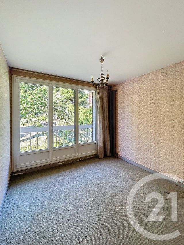 Appartement F5 à vendre - 5 pièces - 113,83 m2 - Beaumont - 63 - AUVERGNE