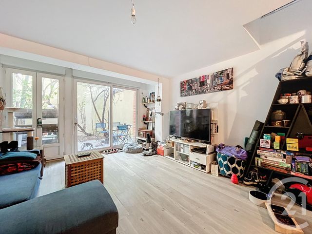 Appartement F3 à vendre - 3 pièces - 64,33 m2 - Ivry Sur Seine - 94 - ILE-DE-FRANCE
