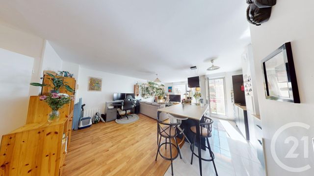 Appartement F3 &agrave; vendre - 3 pi&egrave;ces - 76,25 m2 - Ivry Sur Seine - 94 - ILE-DE-FRANCE