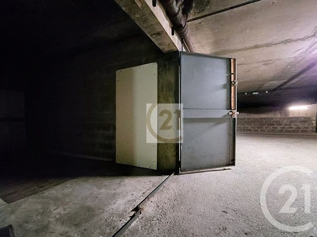 Parking à vendre - 12,42 m2 - Ivry Sur Seine - 94 - ILE-DE-FRANCE
