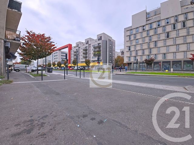 parking - IVRY SUR SEINE - 94