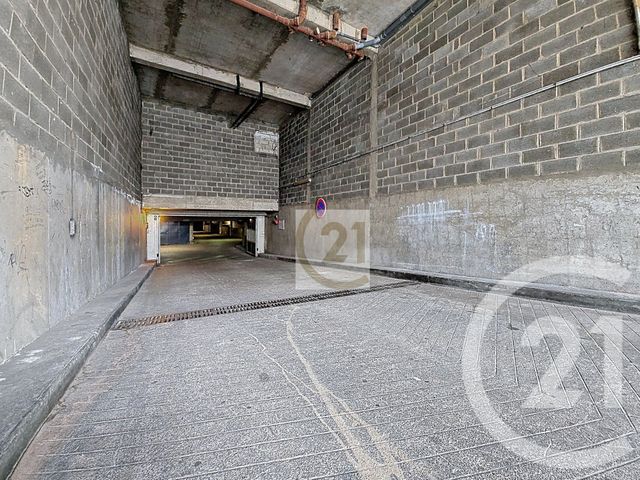 Parking à vendre - 12,42 m2 - Ivry Sur Seine - 94 - ILE-DE-FRANCE