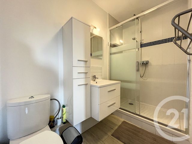 Appartement F2 &agrave; louer - 2 pi&egrave;ces - 42,16 m2 - Vitry Sur Seine - 94 - ILE-DE-FRANCE