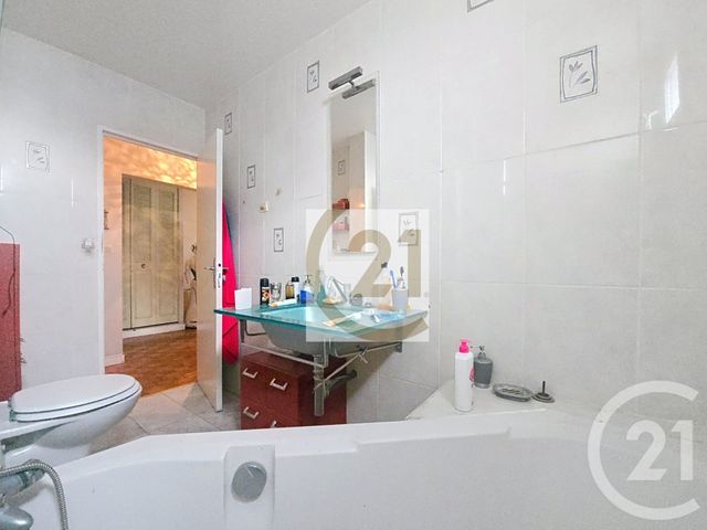 Appartement F2 &agrave; vendre - 2 pi&egrave;ces - 54,89 m2 - Ivry Sur Seine - 94 - ILE-DE-FRANCE