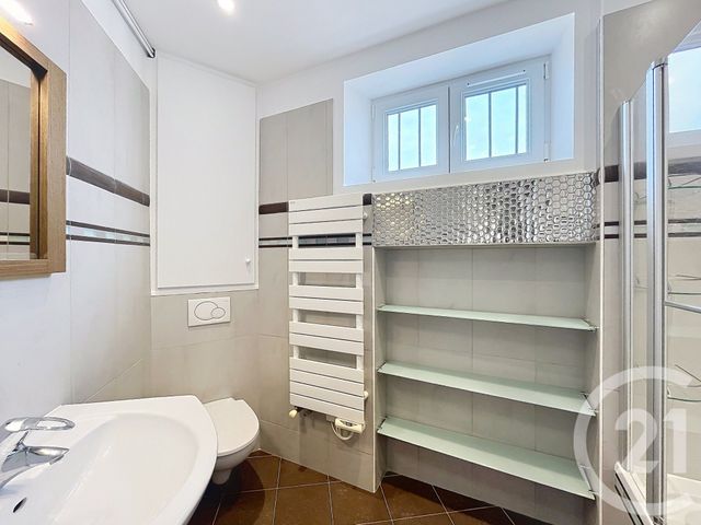 Appartement Duplex &agrave; louer - 6 pi&egrave;ces - 100,10 m2 - Vitry Sur Seine - 94 - ILE-DE-FRANCE