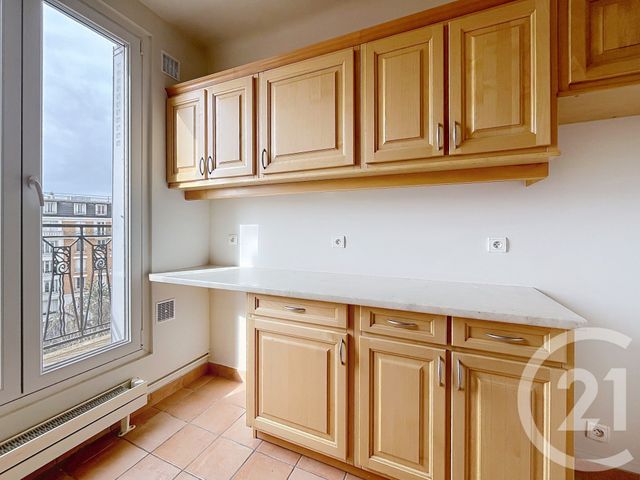 Appartement Duplex &agrave; louer - 6 pi&egrave;ces - 100,10 m2 - Vitry Sur Seine - 94 - ILE-DE-FRANCE