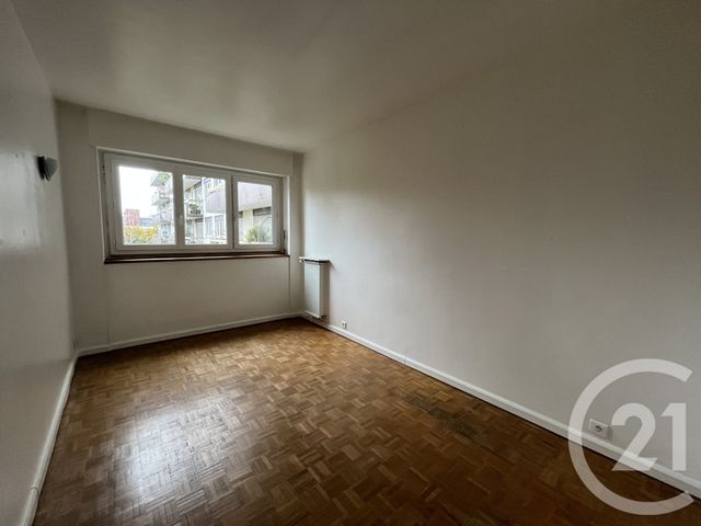 Appartement F4 &agrave; louer - 4 pi&egrave;ces - 84,84 m2 - Ivry Sur Seine - 94 - ILE-DE-FRANCE