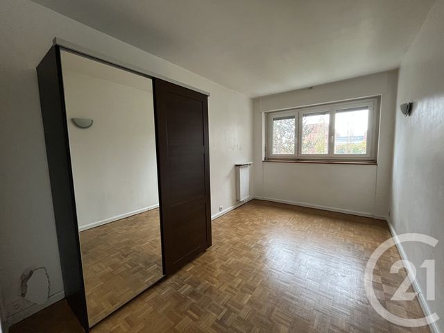 Appartement F4 &agrave; louer - 4 pi&egrave;ces - 84,84 m2 - Ivry Sur Seine - 94 - ILE-DE-FRANCE