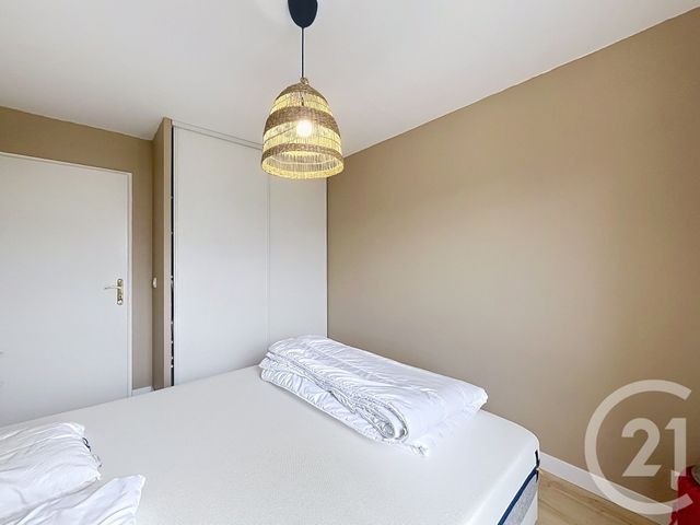 Appartement F3 &agrave; louer - 3 pi&egrave;ces - 59,41 m2 - Vitry Sur Seine - 94 - ILE-DE-FRANCE