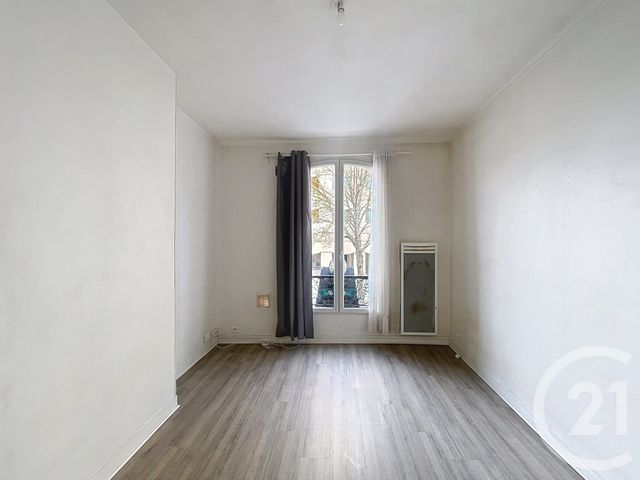 Appartement Studio &agrave; louer - 1 pi&egrave;ce - 25,01 m2 - Ivry Sur Seine - 94 - ILE-DE-FRANCE