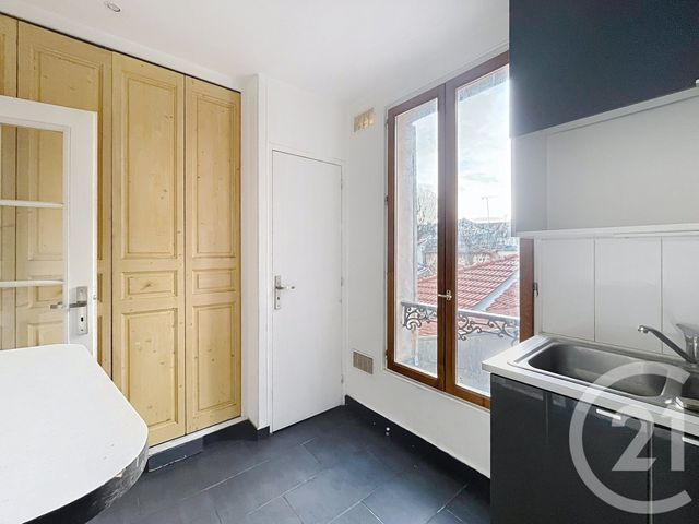 Appartement Studio &agrave; louer - 1 pi&egrave;ce - 25,01 m2 - Ivry Sur Seine - 94 - ILE-DE-FRANCE