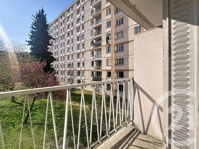 Appartement F2 &agrave; louer - 2 pi&egrave;ces - 37,72 m2 - Ivry Sur Seine - 94 - ILE-DE-FRANCE