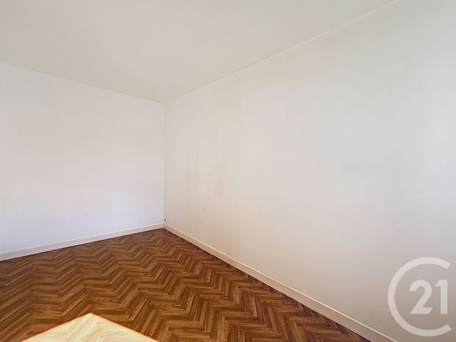 Appartement F2 &agrave; louer - 2 pi&egrave;ces - 37,72 m2 - Ivry Sur Seine - 94 - ILE-DE-FRANCE