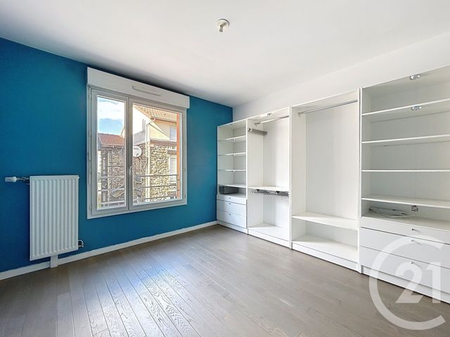 Appartement F3 &agrave; louer - 3 pi&egrave;ces - 58,13 m2 - Ivry Sur Seine - 94 - ILE-DE-FRANCE