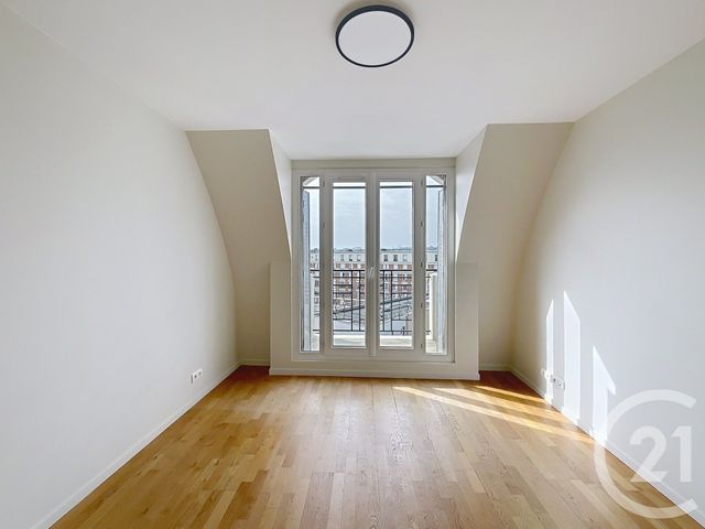 Appartement Duplex &agrave; louer - 6 pi&egrave;ces - 100,10 m2 - Vitry Sur Seine - 94 - ILE-DE-FRANCE