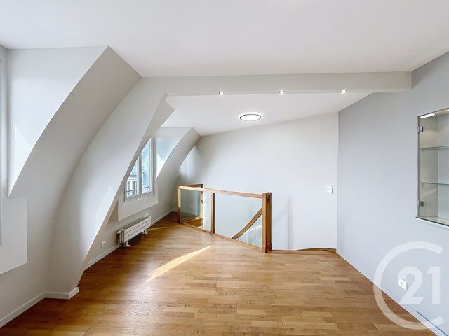 Appartement Duplex &agrave; louer - 6 pi&egrave;ces - 100,10 m2 - Vitry Sur Seine - 94 - ILE-DE-FRANCE