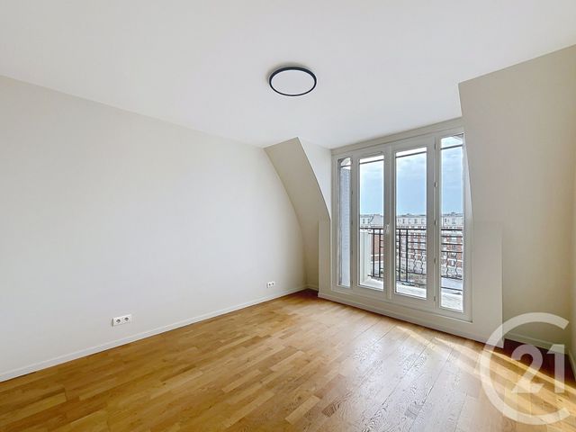 Appartement Duplex &agrave; louer - 6 pi&egrave;ces - 100,10 m2 - Vitry Sur Seine - 94 - ILE-DE-FRANCE