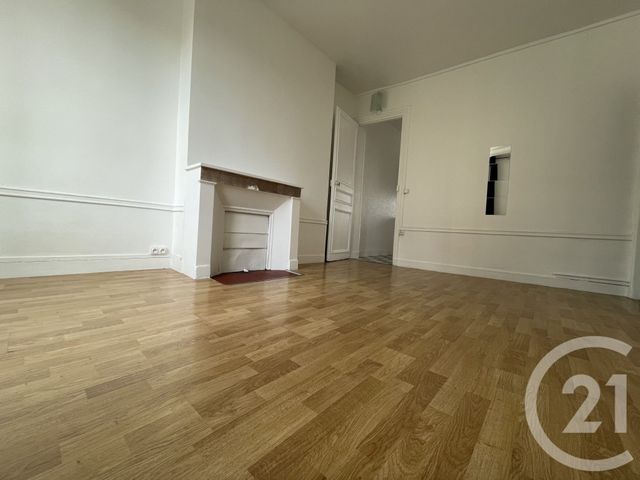 Appartement F2 &agrave; louer - 2 pi&egrave;ces - 32,98 m2 - Ivry Sur Seine - 94 - ILE-DE-FRANCE