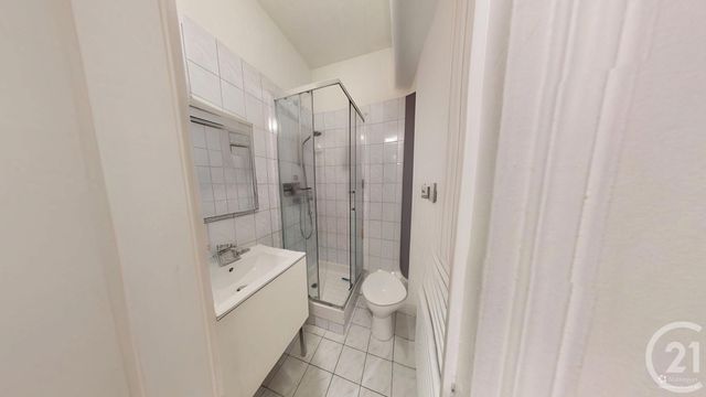 Appartement T2 &agrave; vendre - 2 pi&egrave;ces - 28,25 m2 - Ivry Sur Seine - 94 - ILE-DE-FRANCE