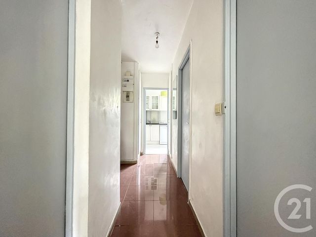 Appartement F3 &agrave; louer - 3 pi&egrave;ces - 50,64 m2 - Ivry Sur Seine - 94 - ILE-DE-FRANCE