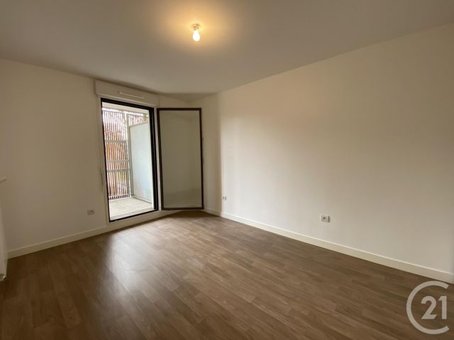 Appartement F2 &agrave; louer - 2 pi&egrave;ces - 45,15 m2 - Ivry Sur Seine - 94 - ILE-DE-FRANCE