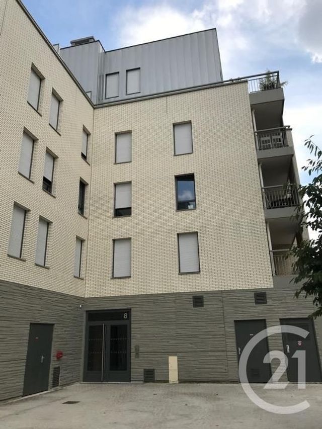 Appartement F2 &agrave; louer - 2 pi&egrave;ces - 45,15 m2 - Ivry Sur Seine - 94 - ILE-DE-FRANCE