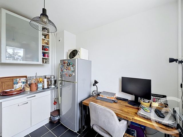 Appartement Studio &agrave; vendre - 1 pi&egrave;ce - 29,88 m2 - Ivry Sur Seine - 94 - ILE-DE-FRANCE