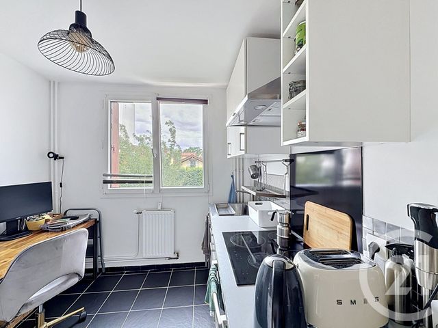 Appartement Studio &agrave; vendre - 1 pi&egrave;ce - 29,88 m2 - Ivry Sur Seine - 94 - ILE-DE-FRANCE