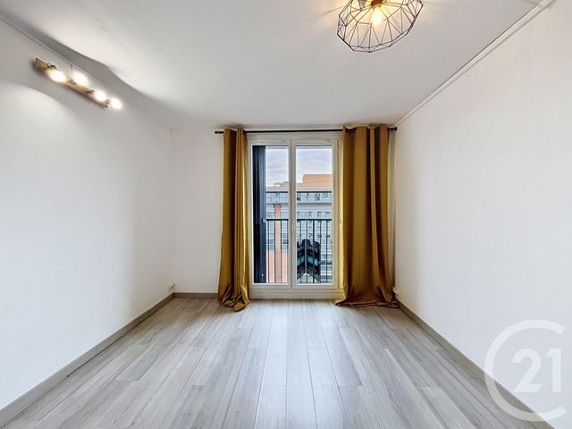 Appartement F2 &agrave; louer - 2 pi&egrave;ces - 41,64 m2 - Ivry Sur Seine - 94 - ILE-DE-FRANCE