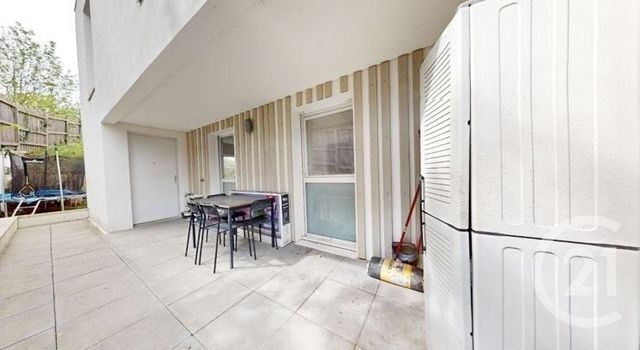 Appartement F4 &agrave; louer - 4 pi&egrave;ces - 83,92 m2 - Vitry Sur Seine - 94 - ILE-DE-FRANCE