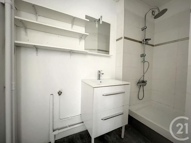 Appartement F3 &agrave; louer - 3 pi&egrave;ces - 51,49 m2 - Vitry Sur Seine - 94 - ILE-DE-FRANCE