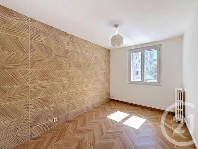 Appartement F3 &agrave; louer - 3 pi&egrave;ces - 51,49 m2 - Vitry Sur Seine - 94 - ILE-DE-FRANCE