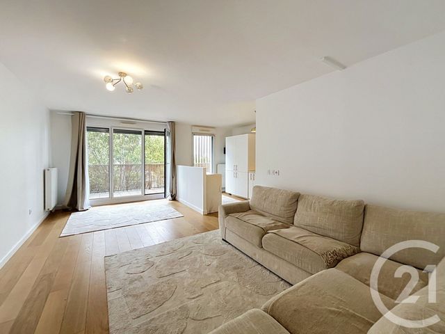 Appartement F3 &agrave; louer - 3 pi&egrave;ces - 69,27 m2 - Vitry Sur Seine - 94 - ILE-DE-FRANCE