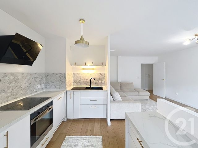 Appartement F3 &agrave; louer - 3 pi&egrave;ces - 69,27 m2 - Vitry Sur Seine - 94 - ILE-DE-FRANCE