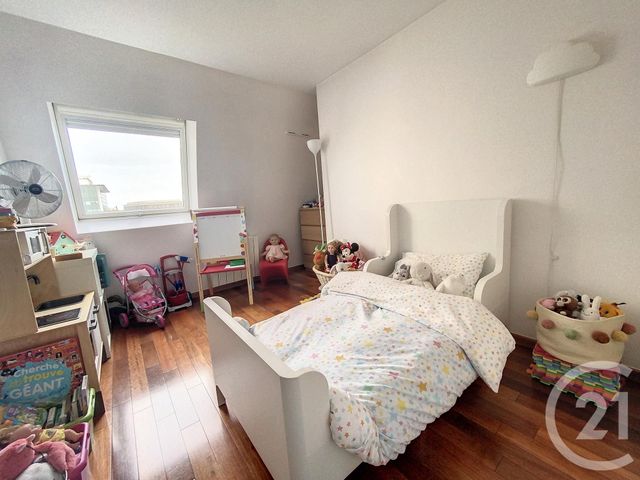 Appartement F4 &agrave; louer - 4 pi&egrave;ces - 106,63 m2 - Ivry Sur Seine - 94 - ILE-DE-FRANCE