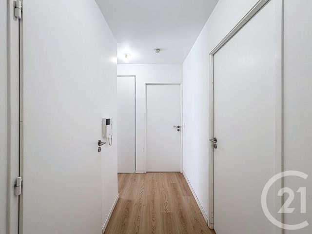 Appartement F3 &agrave; louer - 3 pi&egrave;ces - 66,30 m2 - Ivry Sur Seine - 94 - ILE-DE-FRANCE