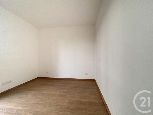 Appartement F3 &agrave; louer - 3 pi&egrave;ces - 70,75 m2 - Ivry Sur Seine - 94 - ILE-DE-FRANCE