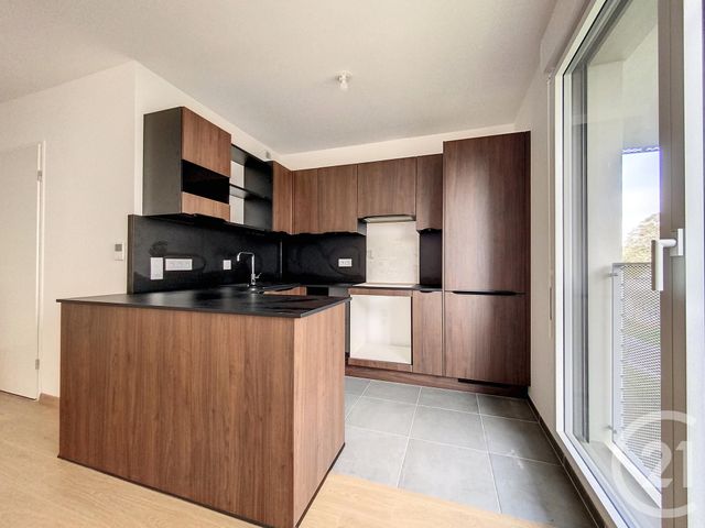 Appartement F3 &agrave; louer - 3 pi&egrave;ces - 70,75 m2 - Ivry Sur Seine - 94 - ILE-DE-FRANCE