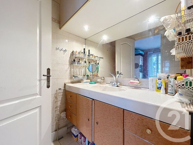 Appartement F3 &agrave; vendre - 3 pi&egrave;ces - 54,03 m2 - Ivry Sur Seine - 94 - ILE-DE-FRANCE