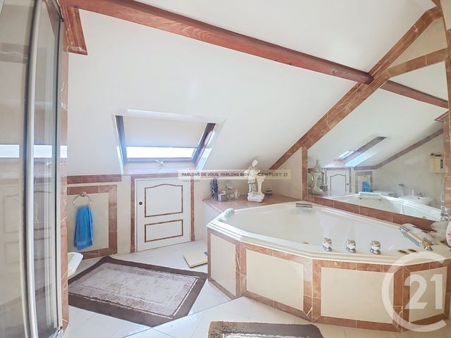 Maison &agrave; vendre - 6 pi&egrave;ces - 198,84 m2 - Ivry Sur Seine - 94 - ILE-DE-FRANCE