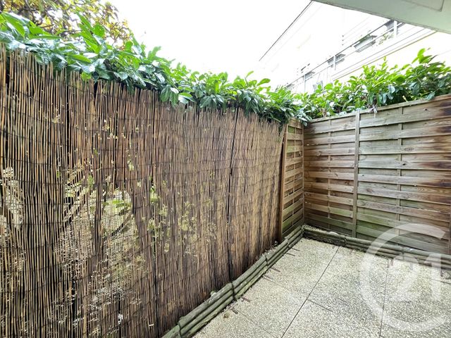 Appartement F2 à vendre - 2 pièces - 47,04 m2 - Elancourt - 78 - ILE-DE-FRANCE