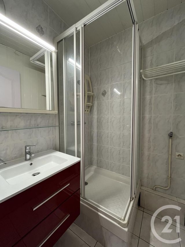 Appartement F5 à vendre - 5 pièces - 97,69 m2 - Elancourt - 78 - ILE-DE-FRANCE