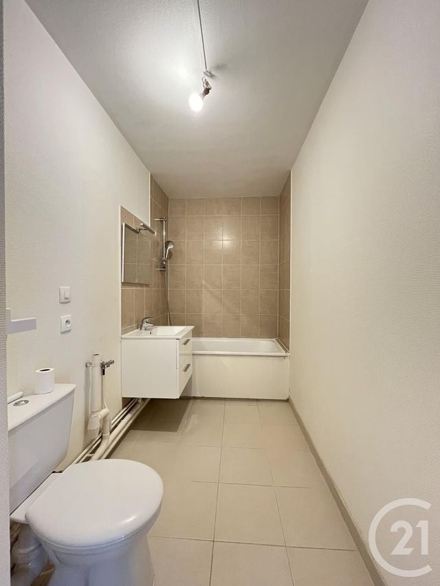 Appartement F2 &agrave; vendre - 2 pi&egrave;ces - 49,69 m2 - Elancourt - 78 - ILE-DE-FRANCE