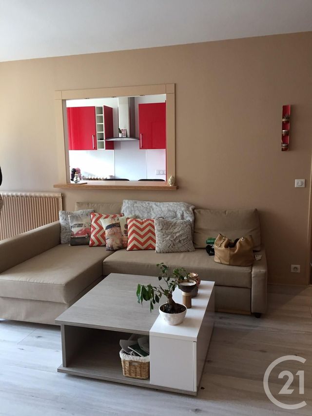 Appartement F2 à louer - 2 pièces - 50,28 m2 - Elancourt - 78 - ILE-DE-FRANCE