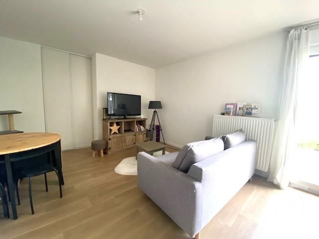 Appartement Studio &agrave; vendre - 1 pi&egrave;ce - 31,61 m2 - Maurepas - 78 - ILE-DE-FRANCE