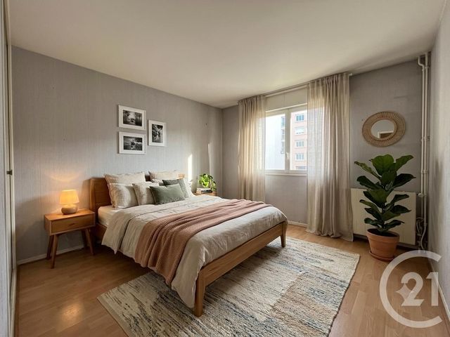 Appartement F5 &agrave; vendre - 5 pi&egrave;ces - 103,72 m2 - Maurepas - 78 - ILE-DE-FRANCE